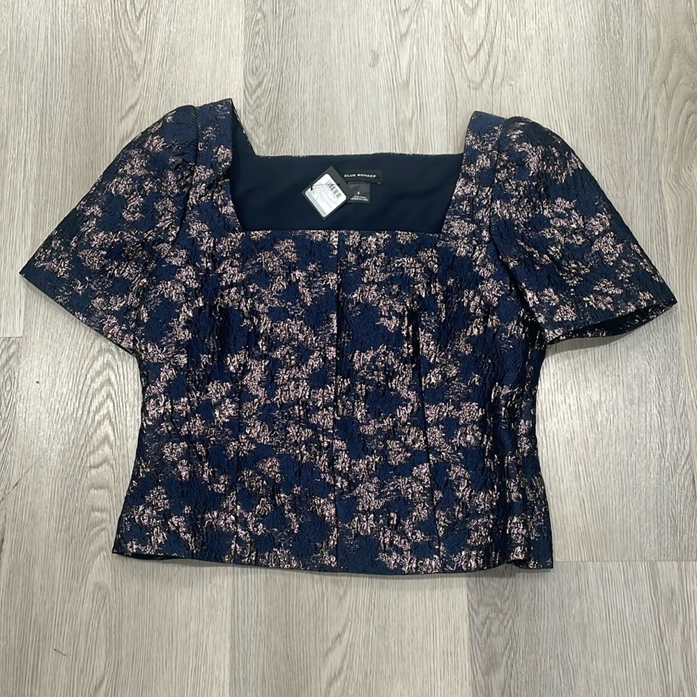 Club Monaco top